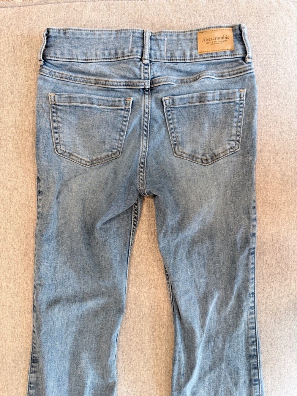 Abercrombie Kids High Rise Flare Jeans Light Wash Y2K 90s Retro 11/12 Long Denim